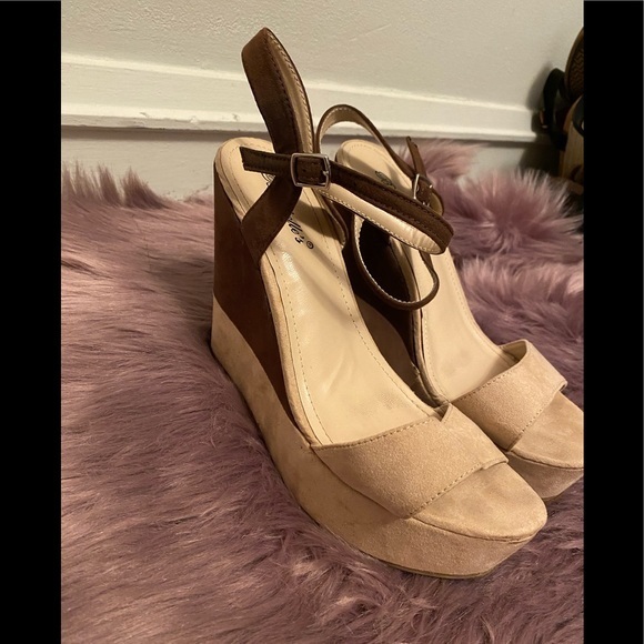 Breckelles wedges size 9 - Picture 1 of 5